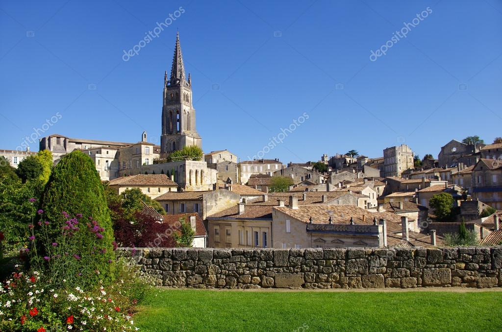 Large view on Saint Emilion village Stock Photo by ©sablin 13944983
