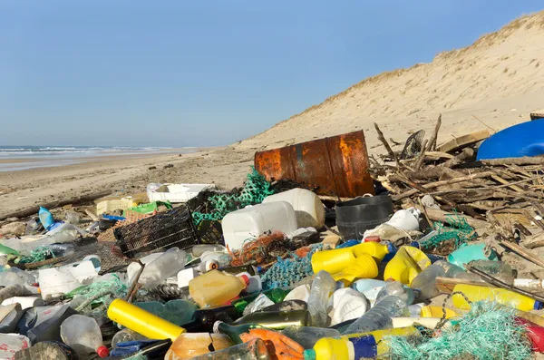 Inquinamento delle spiagge — Foto Stock