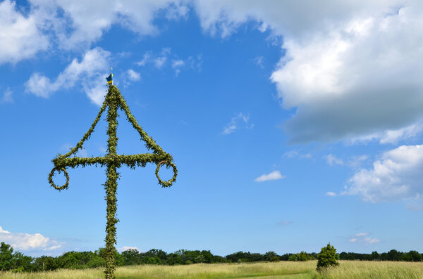 Midsummer pole