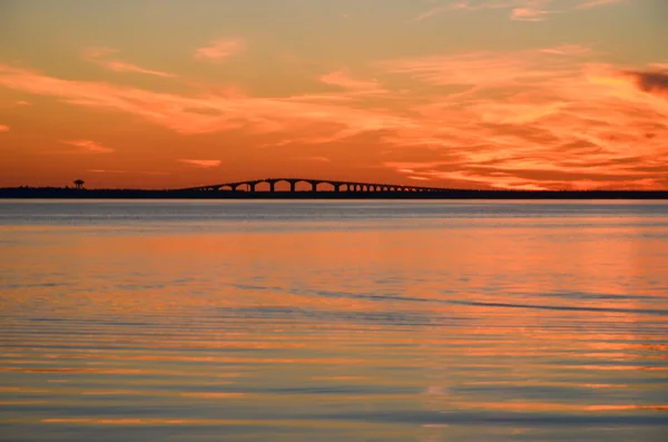 Oland hídon naplementekor — Stock Fotó