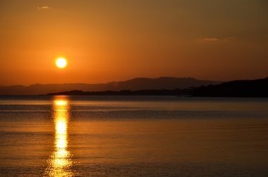 tropik gün batımı