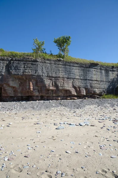 浜の石灰岩の崖 — ストック写真