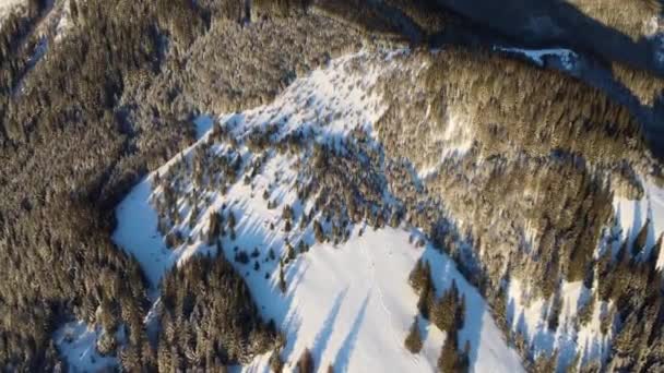 Smotrich Valley. Soluppgång i bergen. Vackra ukrainska Karpaterna — Stockvideo