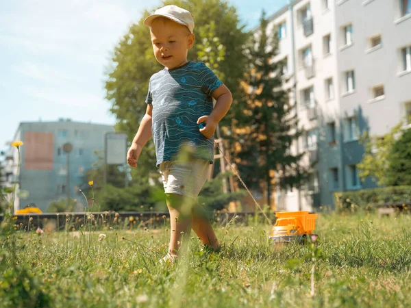 Children Playing Toy Truck Outdoor Creative Activities Kids Summer Childhood —  Fotos de Stock