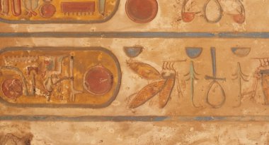 boyalı hiyeroglifler