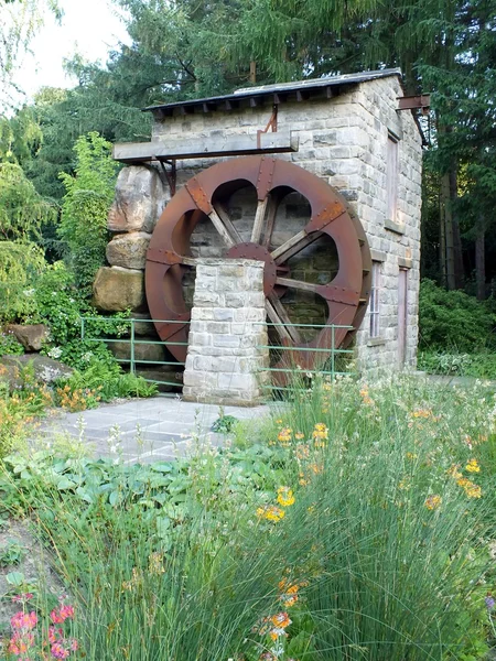 Starý vodní mlýn — Stock fotografie