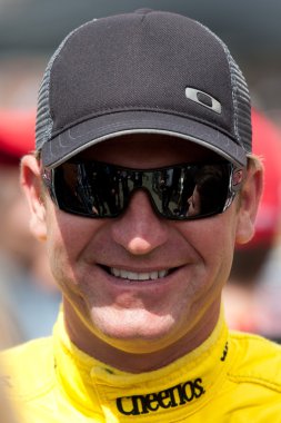 Auto club speedway fontana içinde