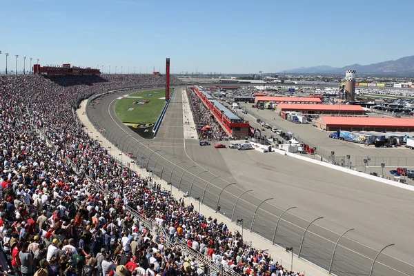 Auto club speedway i fontana — Stockfoto