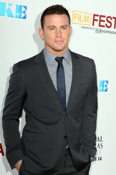 Channing Tatum arrives at Warner Bros premiere — Stock Photo, Image