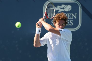 Alejandro falla ve erenests gulbis bir maç oynamak