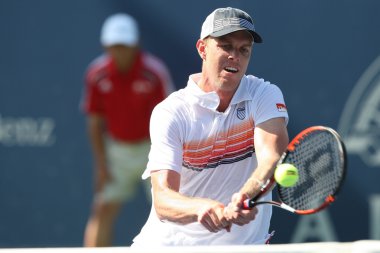 Janko tipsarevic ve sam querrey bir maçı oynamak