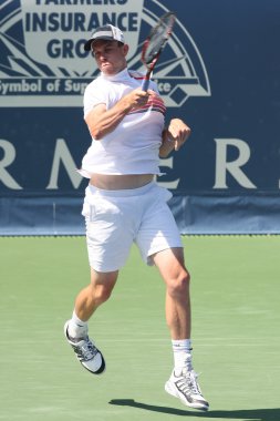 Janko tipsarevic ve sam querrey bir maçı oynamak