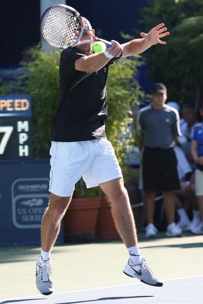 Benjamin Becker and James Blake play a match — Stock Photo, Image