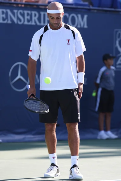 Benjamin Becker and James Blake play a match — Stock Photo, Image