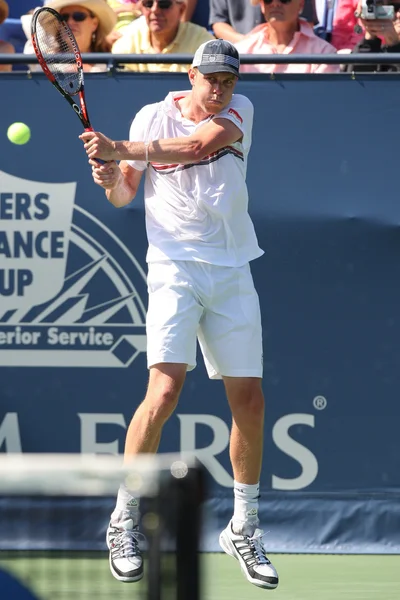 Janko Tipsarevic and Sam Querrey play a match — Stock Photo, Image