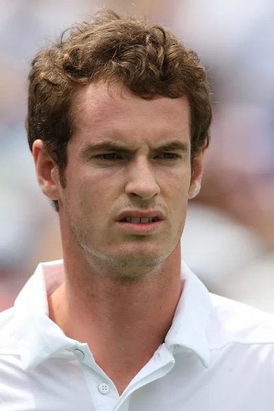 Andy Murray da Grã-Bretanha (foto) e Sam Querrey dos EUA jogam a partida final no Farmers Classic de 2010 — Fotografia de Stock