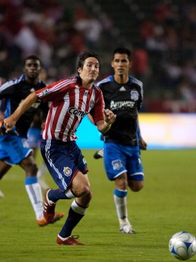 Sacha kljestan chivas usa vs san jose deprem sırasında bir ayrılıkçı olarak maç