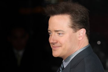 Brendan fraser olağanüstü önlemler galası katıldı