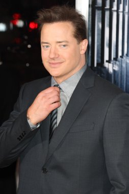 Brendan fraser olağanüstü önlemler galası katıldı