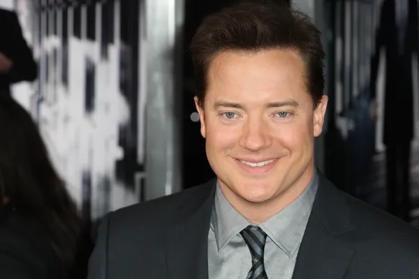 Brendan fraser olağanüstü önlemler galası katıldı