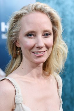 Anne heche film galası katıldı