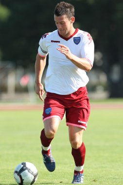 David nugent topu dostluk maçı sırasında sürüyordu.