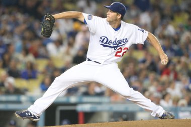 Clayton kershaw sahaları oyun sırasında