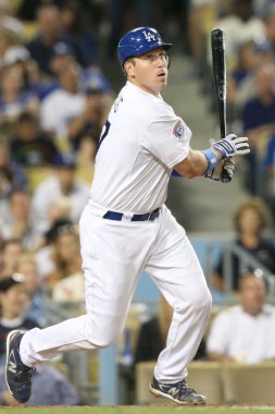 a.j. ellis oyun sırasında top bir parça alır