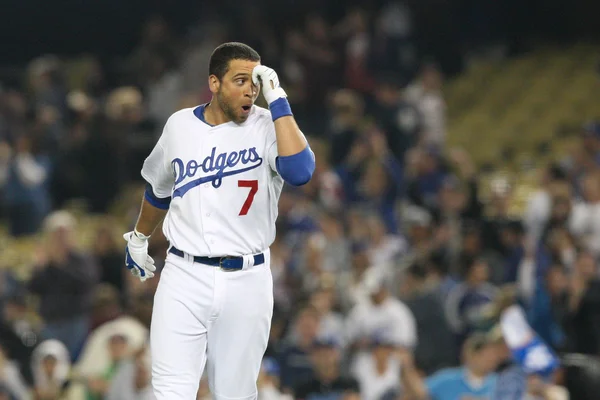 James Loney reacts to batting in the winning run of the game — Stock Photo, Image