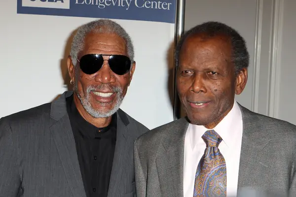 Morgan Freeman and Sidney Poitier attend the 2012 ICON Awards — Stock Photo, Image