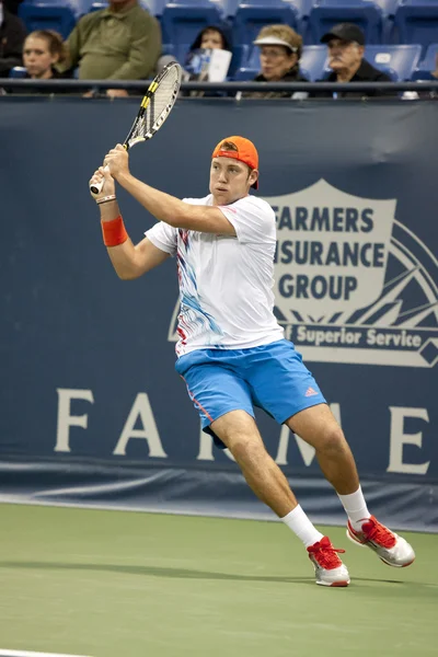 Jack Sock follow through on a backhands return to Flavio Cipolla during the tennis match — Stock Photo, Image