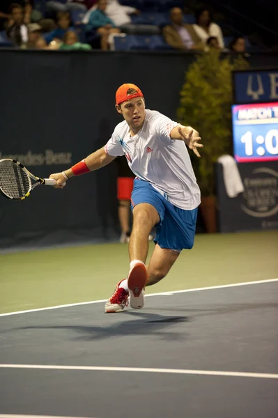 Jack Sock termina su golpe a Flavio Cipolla durante el juego —  Fotos de Stock