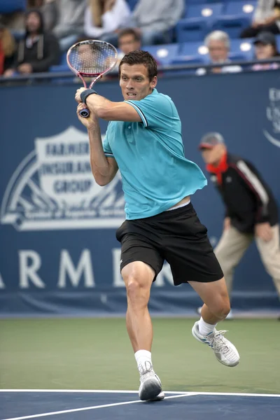 Tobias Kamke's backhand folow through during the game — Stock Photo, Image