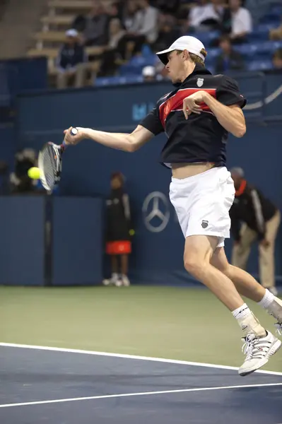 Sam Querrey em ação durante o jogo — Fotografia de Stock