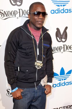 keidran jones gelene nba all-star haftasonu VIP parti adidas ve snoop dog ile birlikte ev sahipliği yaptı