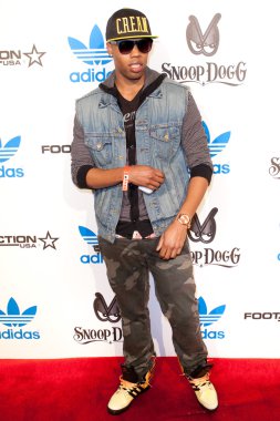 Prens geldiğinde nba all-star haftasonu birlikte adidas ve snoop dogg tarafından barındırılan VIP parti