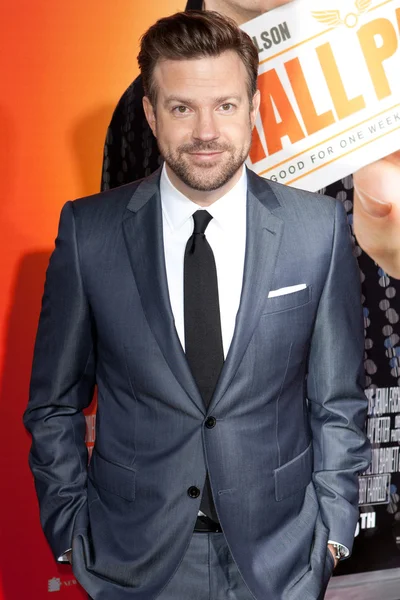 Jason sudeikis arriveert op de wereldpremière van hall pas — Stockfoto