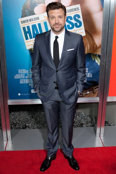 Jason sudeikis arriveert op de wereldpremière van hall pass — Stockfoto