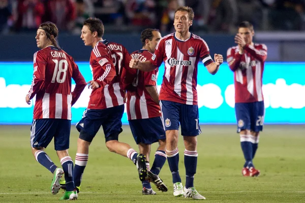 Jimmy Conrad comemora após um gol do Chivas USA durante o jogo — Fotografia de Stock