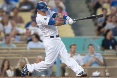 oyun sırasında Justin satıcılar