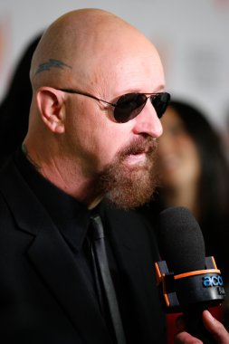 Rob halford geldiğinde 21 yıllık glaad Medya Ödülleri