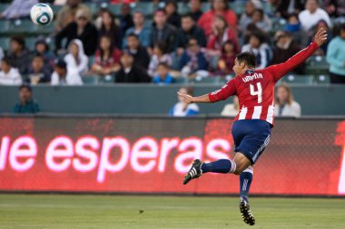 Michael umana bir kafa topu oyun sırasında alır