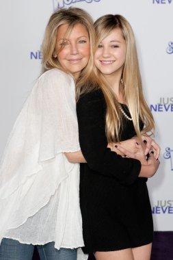 Heather locklear & ava sambora gelmesi justin bieber: never demek asla premiere