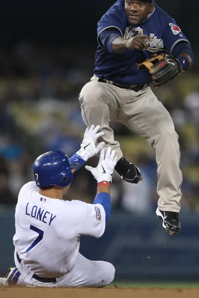 Miguel Tejada'yı ilk çift oyun oyun sırasında tamamlamak için attı sonra james Loney'e önlemek için atlar.
