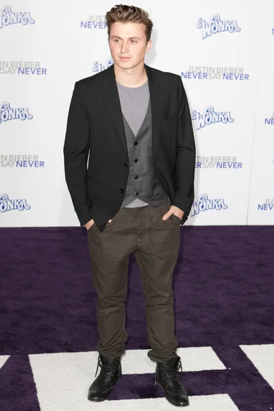 KENNY WORMALD arrives at the Justin Bieber: Never Say Never premiere — Stock Photo, Image