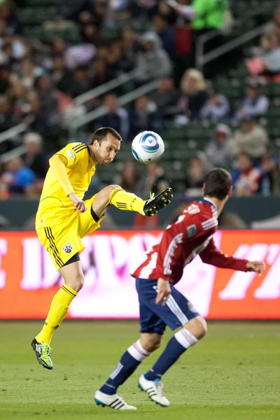 Dejan Rusmir controla a bola durante o jogo da Major League Soccer — Fotografia de Stock