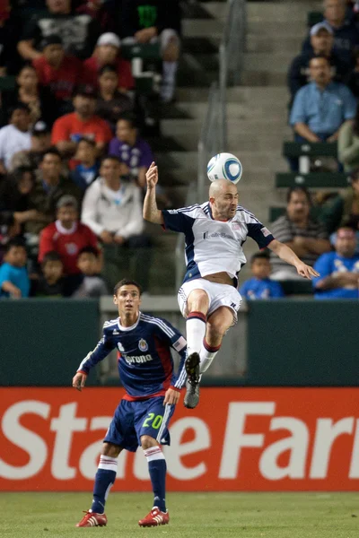 Rajko Lekic gets a head on the ball during the game — Stock Photo, Image