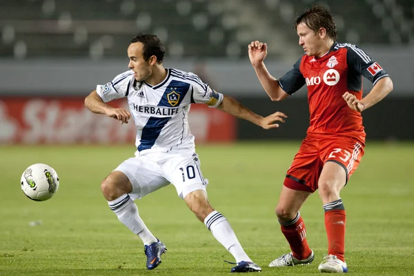 Andon Donovan e Terry Dunfield durante la partita — Foto Stock