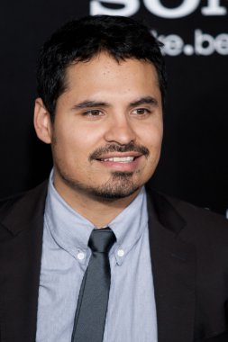 Michael pena columbia resimleri galasında geldi