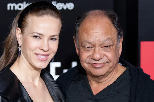 Cheech Marin and guest arrive at Columbia Pictures premiere — Stock Photo, Image